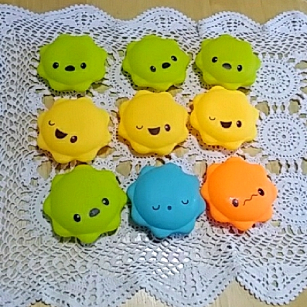 6+ months macaron Bath Time  squirters